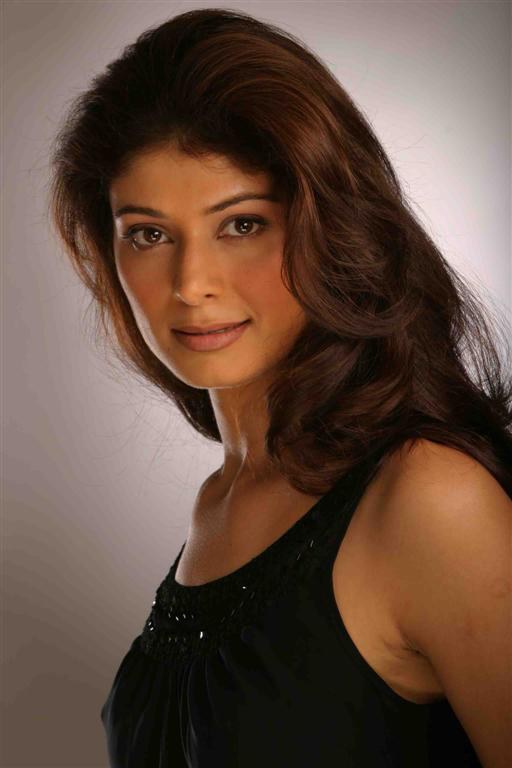 普佳·芭特拉 Pooja Batra照片