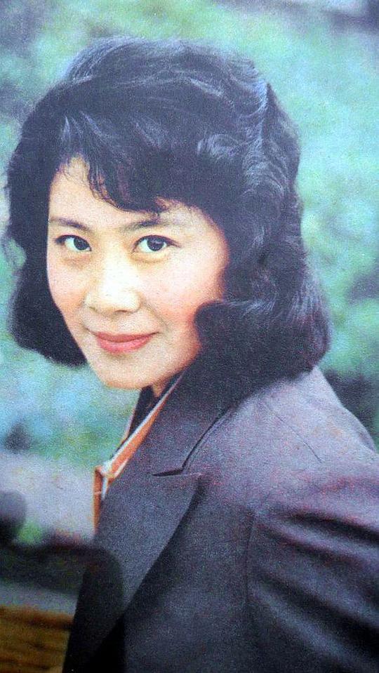 周虹 Hong Zhou照片