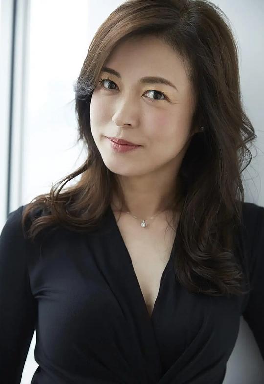 横山惠 Megumi Yokoyama照片