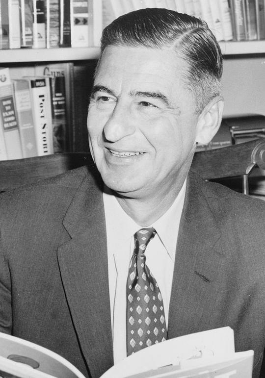 苏斯博士 Dr. Seuss照片