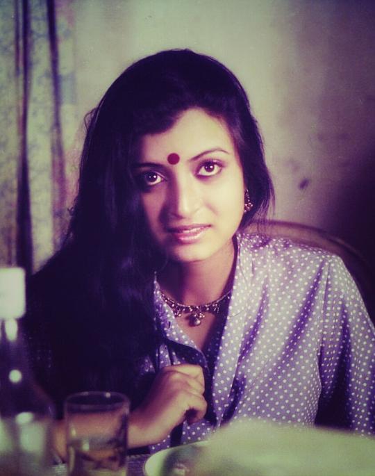 迪波施丽·罗伊 Debashree Roy照片