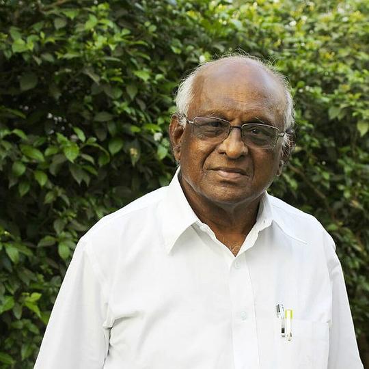 S.P. Muthuraman照片