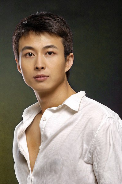 赵岭 Ling Zhao照片