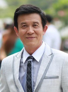 吉拉瓦·瓦吉纳萨兰帕 Jirawat Wachirasarunpat照片