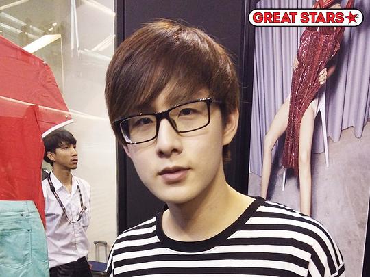 纳帕·崇金达柴 Napat Chokejindachai照片