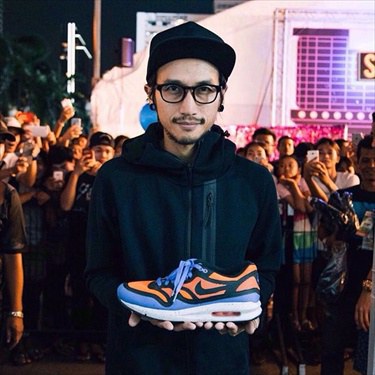 Artiwara Kongmalai照片