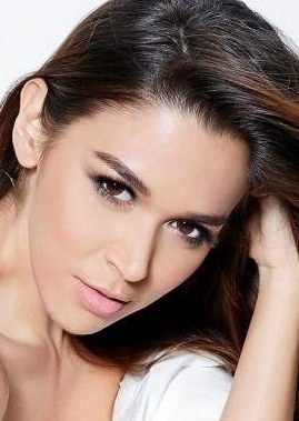 阿丽莎·维尔斯 Arisa Wills照片