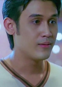 埃萨拉·奥查库 Isara Ochakul照片