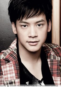 素格力·威塞哥 Sukrit Wisetkaew照片