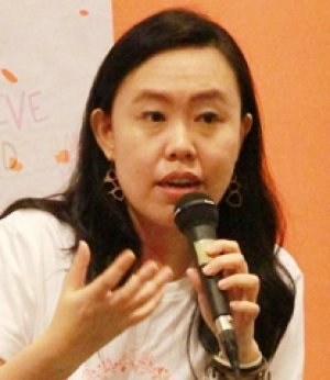 奥玛拉蓬·攀丁通 Aummaraporn Phandintong照片