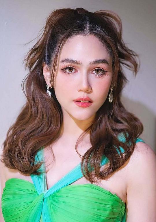 阿拉亚·爱尔柏塔·亥盖特 Araya Alberta Hargate照片