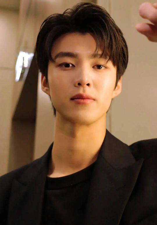 尼措空·卡琼伯利叻 Nichakoon Khajornborirak照片