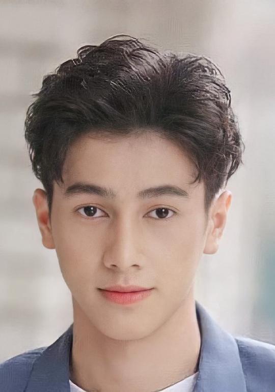 奇萨努蓬·邦马尼 Chisanupong Paungmanee照片