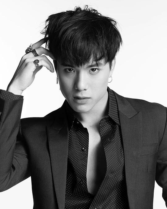 披纳若·苏潘平佑 Teeradon Supapunpinyo照片