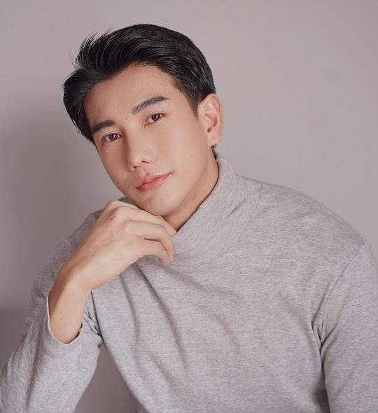 帕彭功·沙坤颂 Papungkorn Sakunsong照片