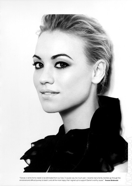 伊冯娜·斯特拉霍夫斯基 Yvonne Strahovski照片