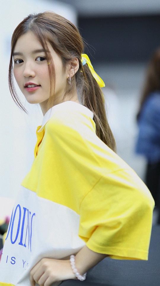 普莉恩皮察雅·克玛拉娜君 Plearnpichaya Komalarajun照片