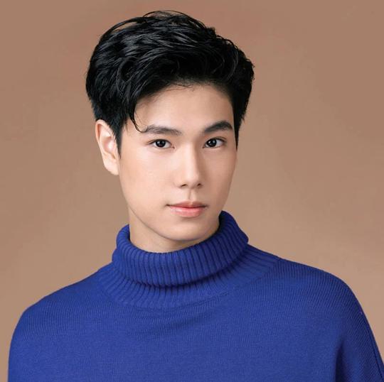 普威·丹萨优 Phuwin Tangsakyuen照片