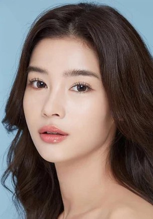 婉娜拉·宋提查 Wannarot Sonthichai照片