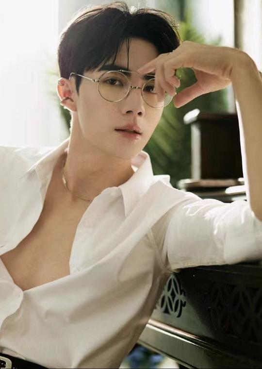 普拉克·帕尼 Pruk Panich照片