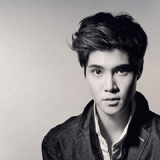 叻叻那·功多尔宁 Lalana Kongthoranin照片