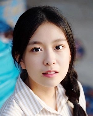 纳纳帕斯·洛特纳姆乔特萨昆 Nannaphas Loetnamchoetsakun照片