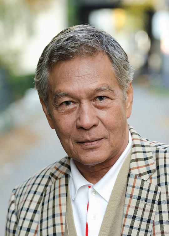 尼鲁·西里詹亚 Nirut Sirijanya照片