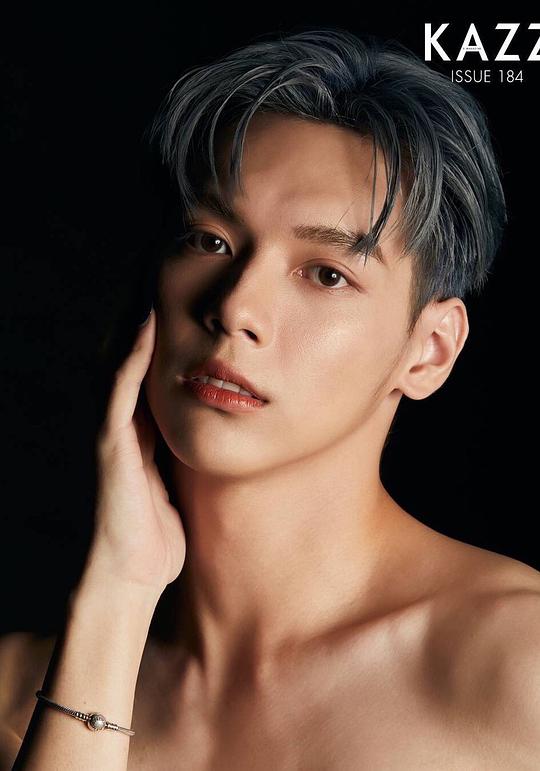 杨斯维 Pentor Jeerapat Pimanprom照片