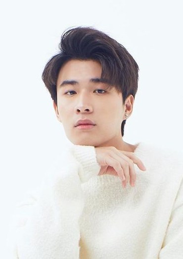 塔纳通·萨南卡尼功 Tanatorn Saenangkanikorn照片