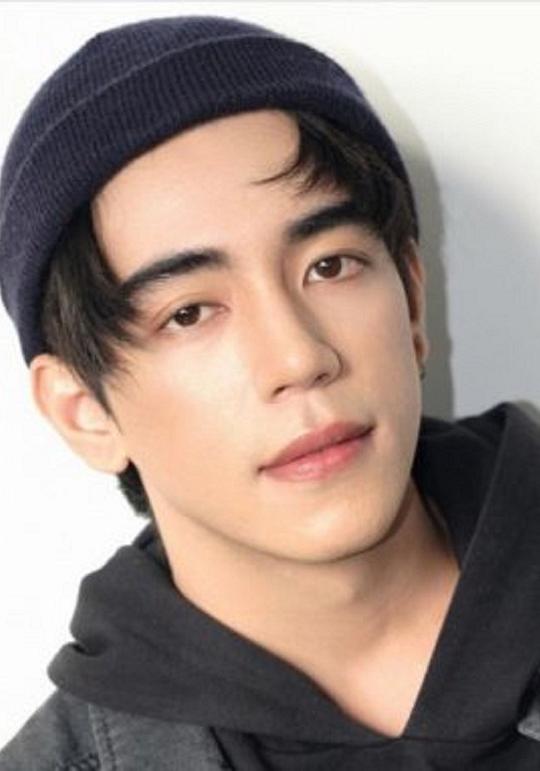 皮德·蒙塔布姆·苏蒙瓦朗库尔 Pide Monthapoom Sumonvarangkul照片