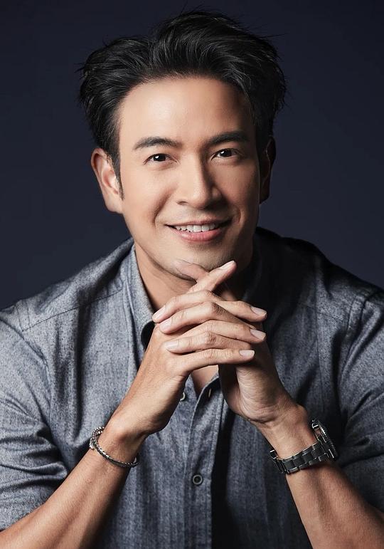 瓦凌通·帕哈甘 Warintorn Panhakarn照片