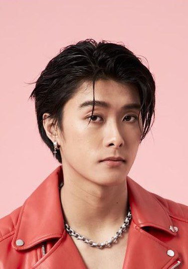 塔纳塔特·库纳内克辛 Tanatat Kunaneksin照片