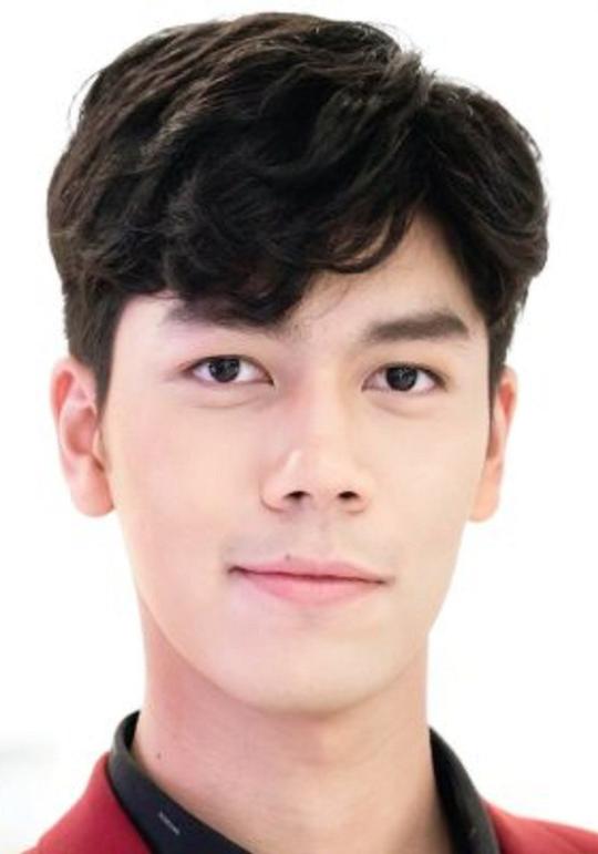 赛塔南·马侬阿披楚 Setthanan Manunapichu照片