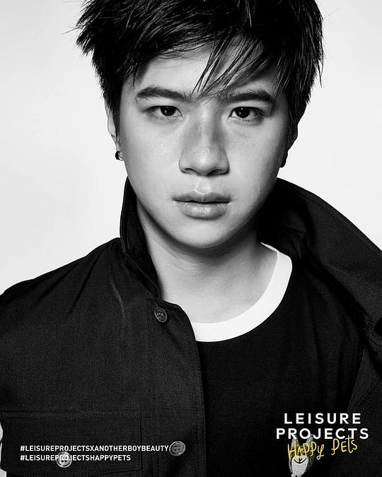 拉塔维·吉沃叻拉 Rathavit Kijworalak照片