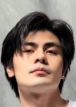 帕特查拉邦·山提彭 Patcharapon Santiporn照片