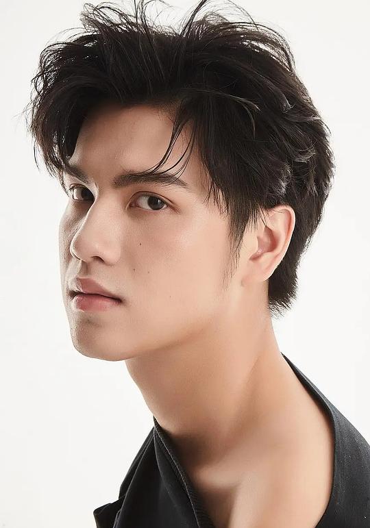 纳塔里·瓦拉功勒希 Natarit Worakornlertsith照片