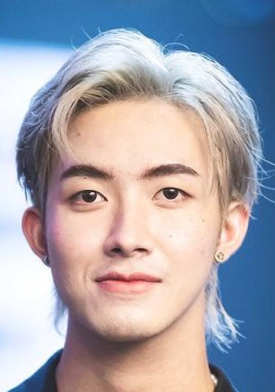 拉塔萨特·布特旺 Rathasat Butwong照片