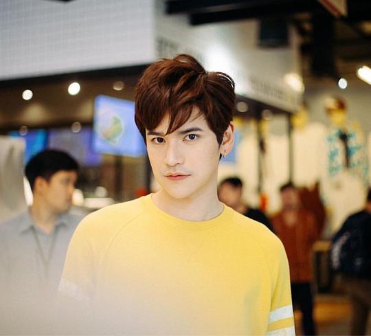 协塔朋·平朋 Sattaphong Phiangphor照片