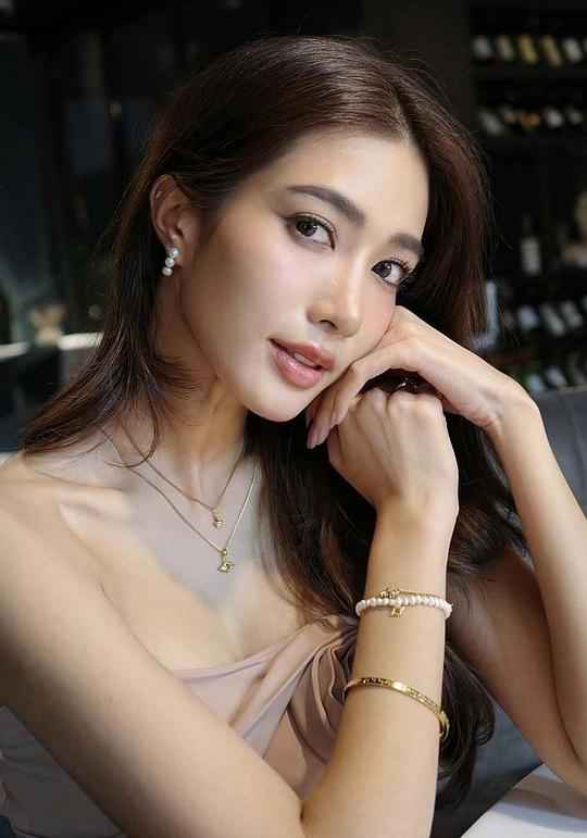 阿缇查楠·斯里瑟沃 Athichanan Srisevok照片