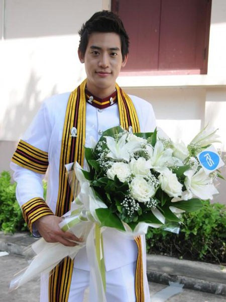 通普·斯里皮帕特 Thongpoom Siripipat照片