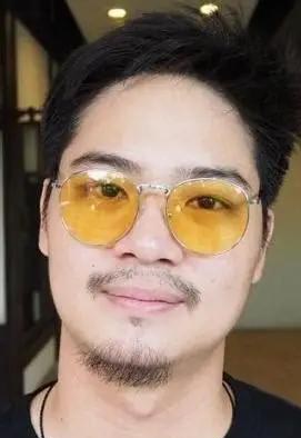 瓦塔纽·英卡维瓦 Vathanyu Ingkawiwat照片