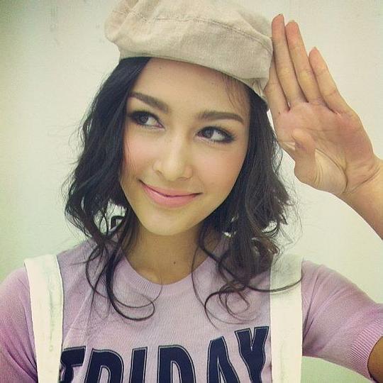 斯蒂芬妮·奥尼格 Cat Stephany Auernig照片