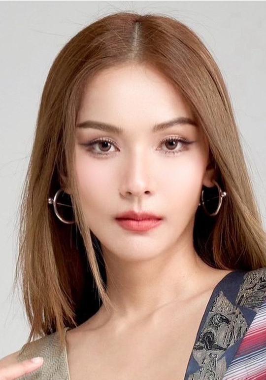 帕塔查雅·平莎莫 Phatchaya Phiansamoe照片