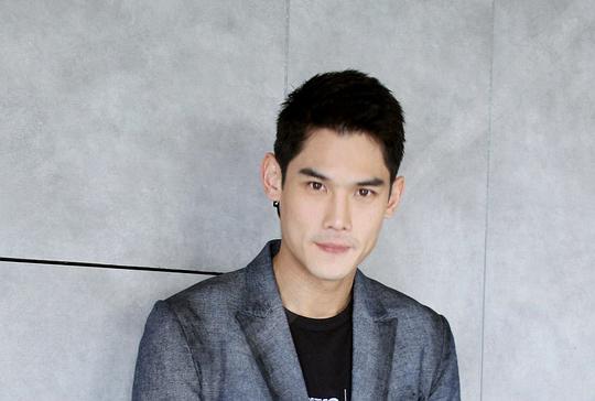 坎·卡特塔翁 Kan Kantathavorn照片