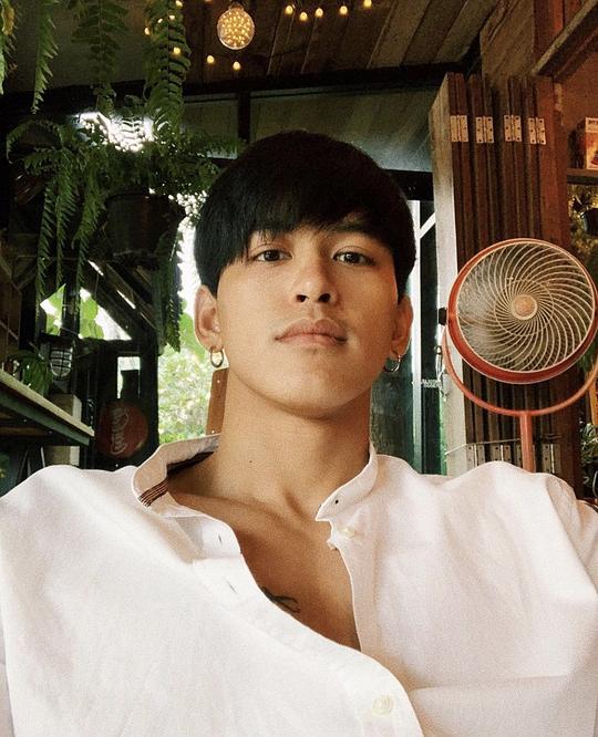 吉拉宇·本哇尼 Jirayu Aungvanich照片