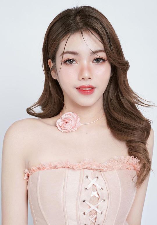 普缇茶·本亚玛斯 Putticha Boonyamas照片