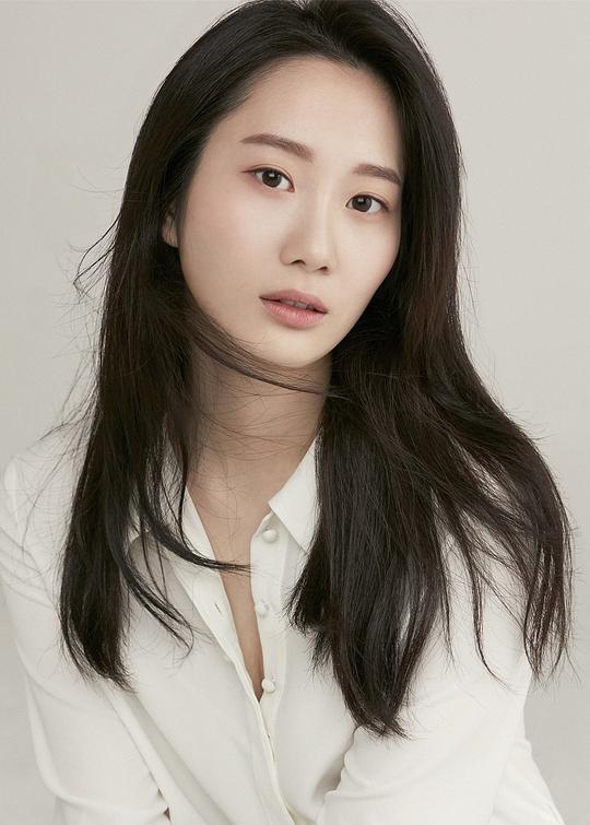 蔡徐恩 Seo-Eun Chae照片