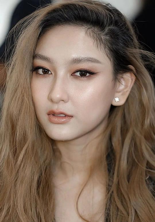 娜露潘格慕·柴辛 Narupornkamol Chaisang照片