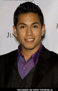 鲁迪·杨布拉德 Rudy Youngblood照片