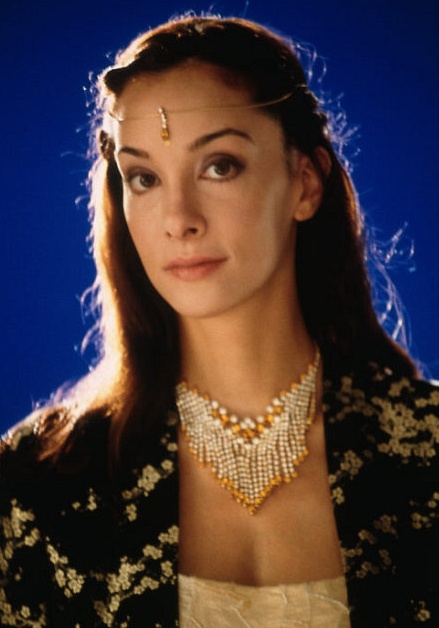 丹妮拉·阿马维亚 Daniela Amavia照片